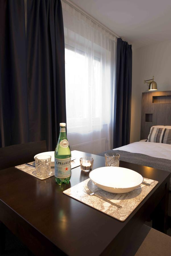 Stockholm Hotel Apartments Bromma Estocolmo Exterior foto